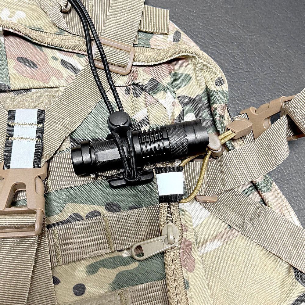 Clip para linterna, cuerda elá - Outdoor Camping Backpack reseña y precio